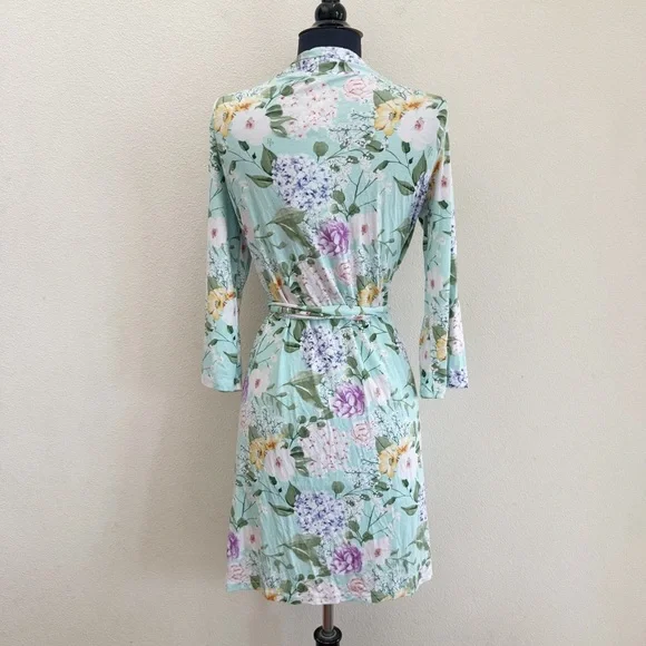 Posh Peanut Erin Maternity Robe Light/Pastel Green Small